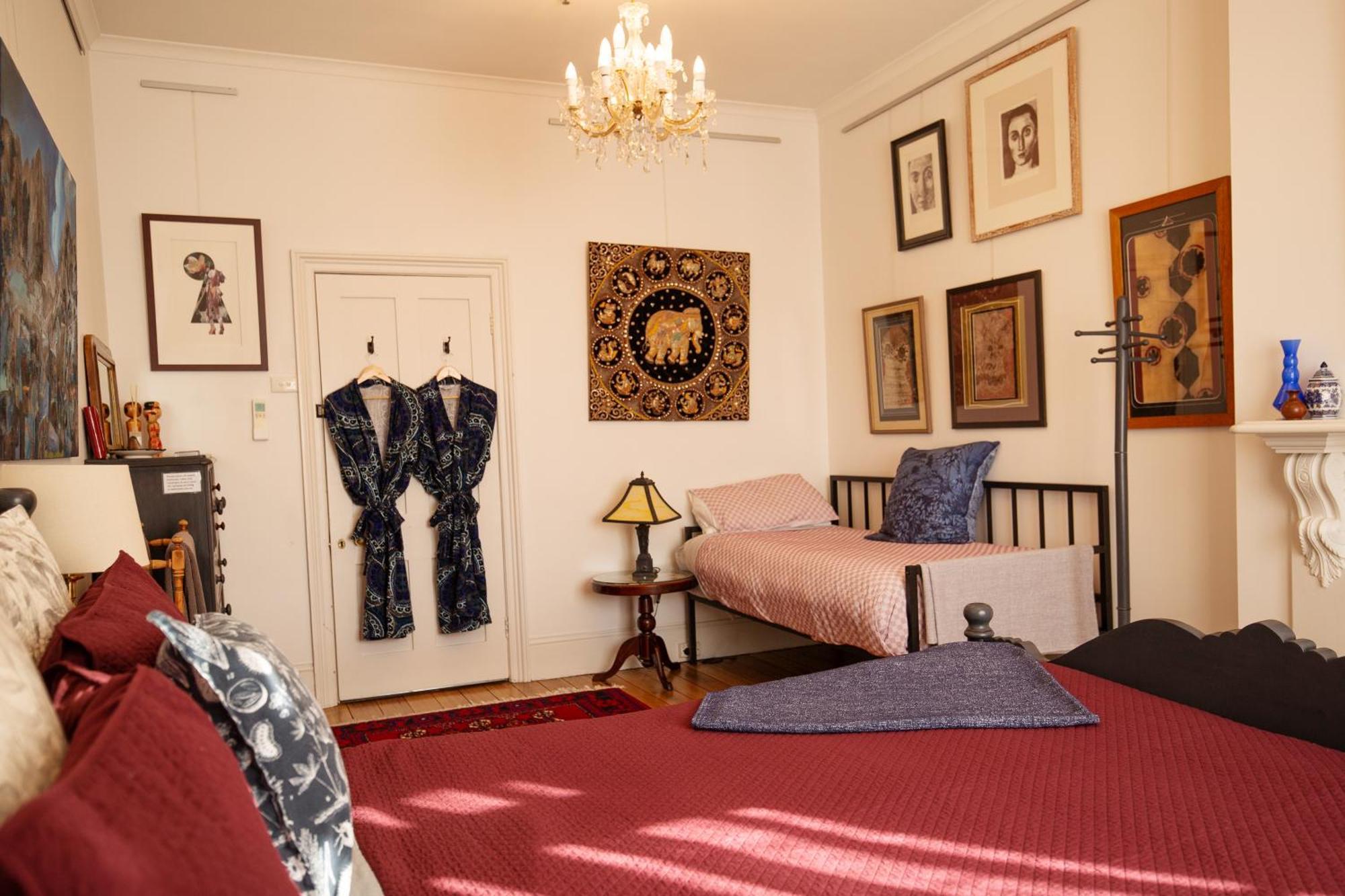 Assemblage Boutique Art B & B ホバート エクステリア 写真